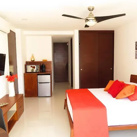 Beautiful Room Well Located In The Hotel Zone Of Cancún Exterior foto