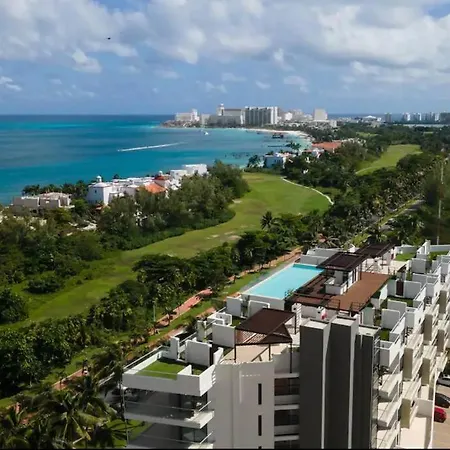 Beautiful Room Well Located In The Hotel Zone Of Cancún Exterior foto