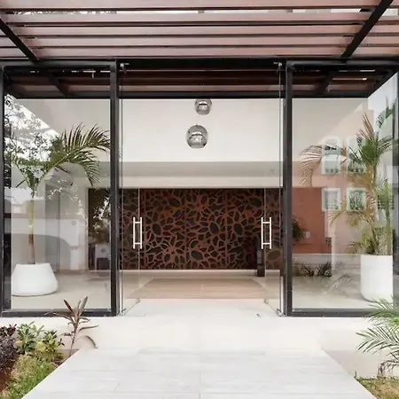 Beautiful Room Well Located In The Hotel Zone Of Cancún Exterior foto
