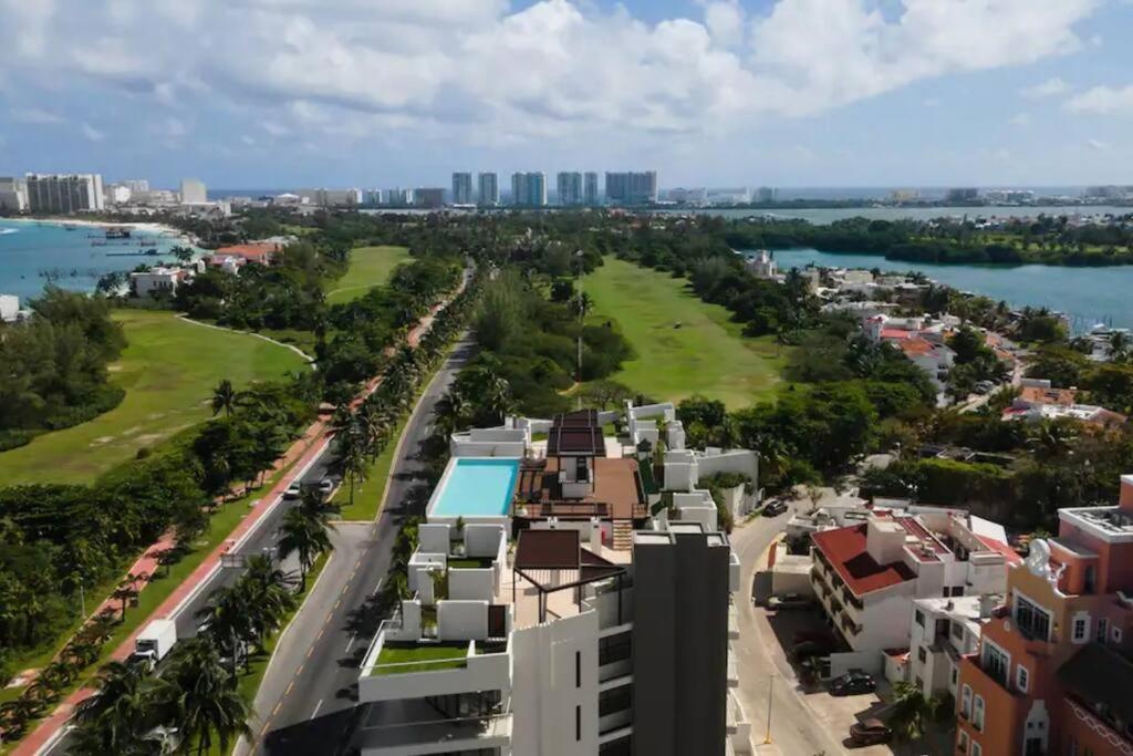 Beautiful Well Located In The Zone Of * Cancún