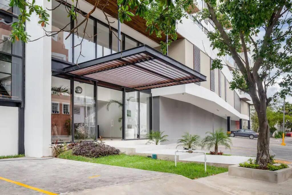 Beautiful Well Located In The Zone Of